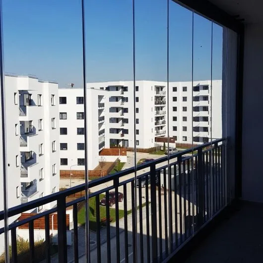 Inchideri terase - balcoane cu sticla