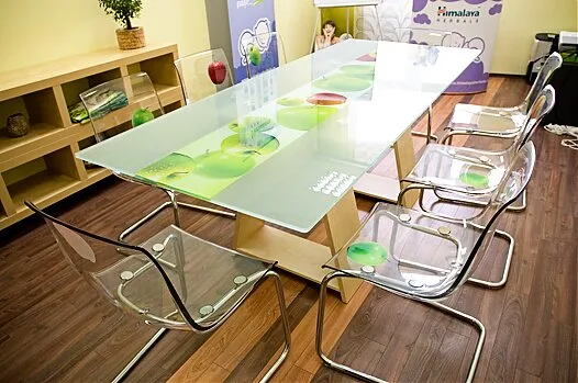 Mobilier din sticla sau din materiale combinate - Bucuresti