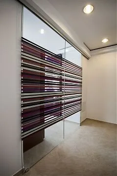 Mobilier din sticla sau din materiale combinate - Bucuresti