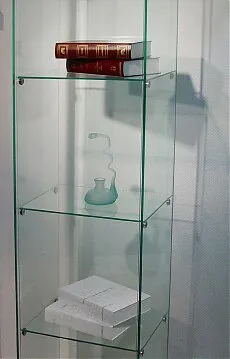 Mobilier din sticla sau din materiale combinate - Bucuresti