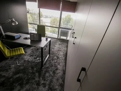 Mobilier din sticla sau din materiale combinate - Bucuresti