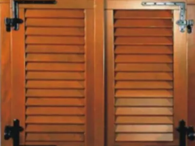 Usi - ferestre - scari din lemn stratificat. Plopeni / Prahova