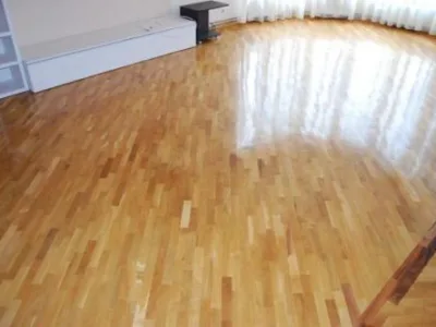 Usi - ferestre - scari din lemn stratificat. Plopeni / Prahova