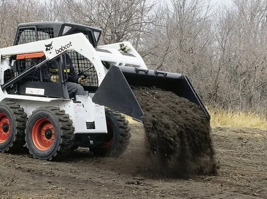Inchiriere Bobcat