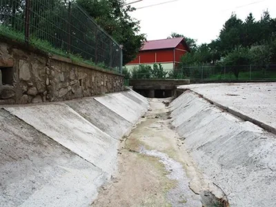 Bucuresti - Constructii industriale - civile si edilitare