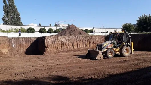 Excavatii - decopertari - terasamente - Bucuresti