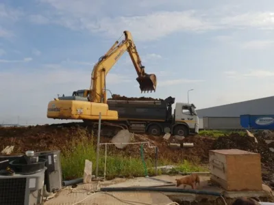 Excavatii ,evacuari de pamant si moloz - terasamente - Voluntari