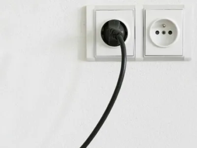 Executie - reparatii instalatii electrice Bucuresti