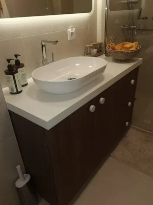 Mobila la comanda