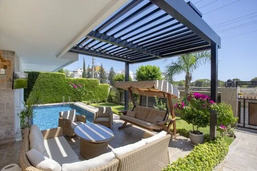 Pergole - copertine retractabile - parasolare - Bucuresti