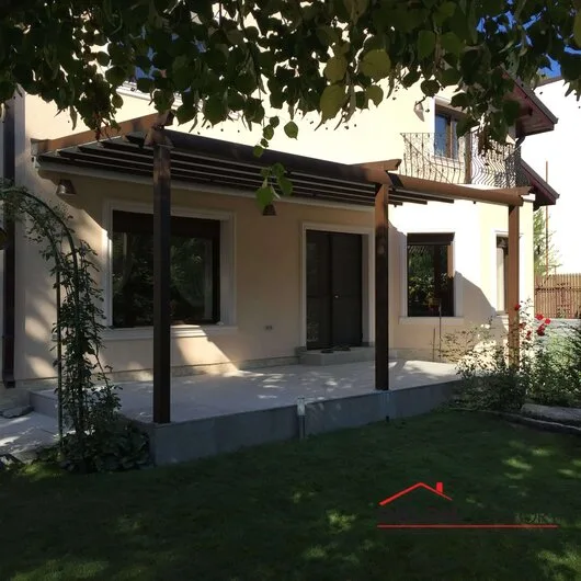 Inchideri terase - rulouri - copertine Bucuresti