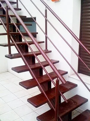 Scari - balustrade si confectii din inox - Domnesti / Ilfov