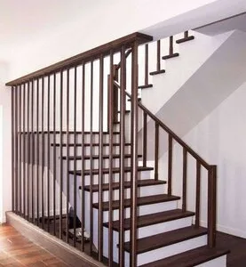 Tamplarie de lemn stratificat pentru interior si exterior