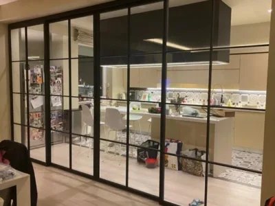Pereti despartitori si usi interior din sticla - Bucuresti