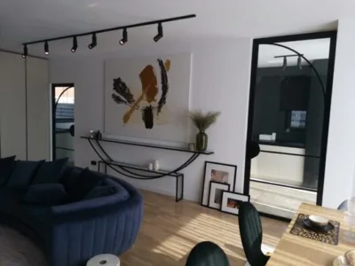 Pereti despartitori si usi interior din sticla - Bucuresti