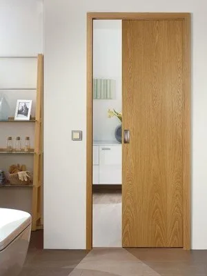 Usi interior din lemn si sticla securizata - Otopeni / Ilfov