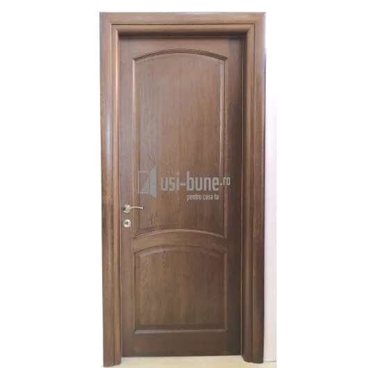 Usi de interior si exterior din lemn