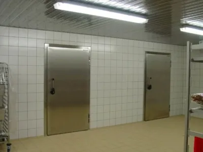 Usi industriale - usi sectionale - usi garaj - Otopeni / Ilfov