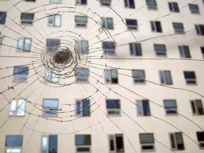 Comercializare de usi metalice antiefractie - Bucuresti