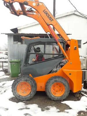 Inchirieri buldoexcavatoare - excavatoare - incarcatoare - Bucuresti