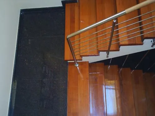 Importator si producator de marmura si granit - Brazi / Prahova