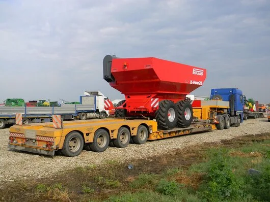 Transporturi agabaritice; insotiri cu escorte speciale - Bucuresti