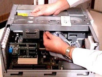 Service computere si periferice