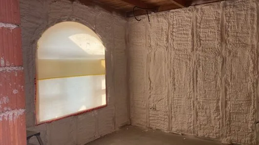 Izolatii spuma poliuretanica