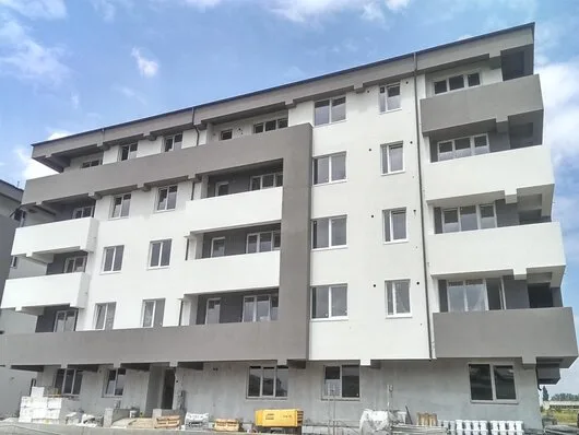 Comercializare - montaj si reparatii tamplarie PVC