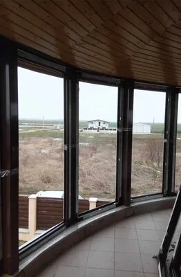 Comercializare - montaj si reparatii tamplarie PVC