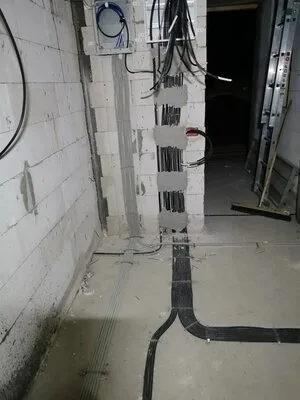 Instalare - intretinere sisteme electrice Bucuresti