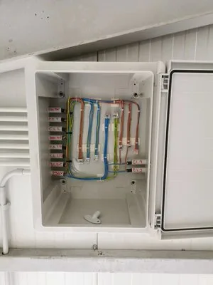 Instalare - intretinere sisteme electrice Bucuresti