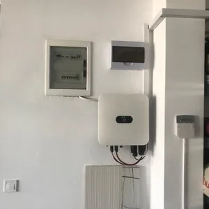Sisteme de panouri solare fotovoltaice