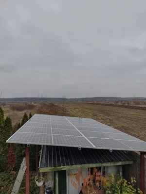 Sisteme de panouri solare fotovoltaice
