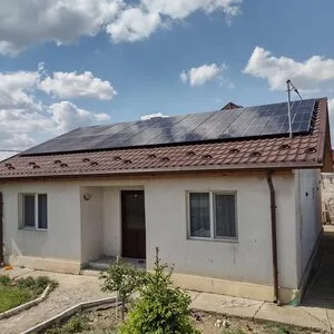 Sisteme de panouri solare fotovoltaice