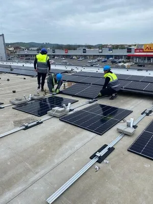 Sisteme de panouri solare fotovoltaice