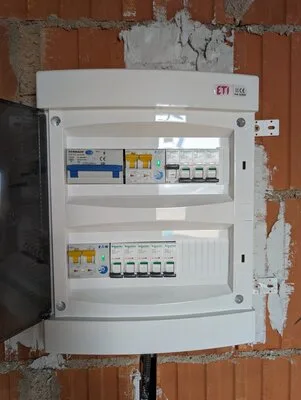 Instalatii electrice si fotovoltaice