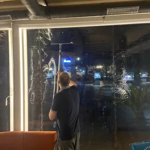 Servicii de curatenie Bucuresti si Ilfov