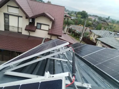 Comercializare si montare panouri solare