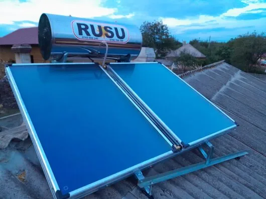 Comercializare si montare panouri solare
