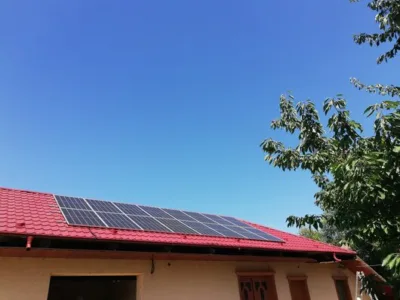 Montaj panouri fotovoltaice