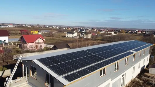 Montaj panouri fotovoltaice