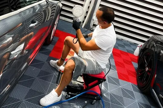 Atelier cosmetica auto si instalari multimedia - Bucuresti