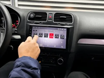 Atelier cosmetica auto si instalari multimedia - Bucuresti