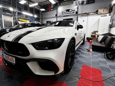 Atelier cosmetica auto si instalari multimedia - Bucuresti