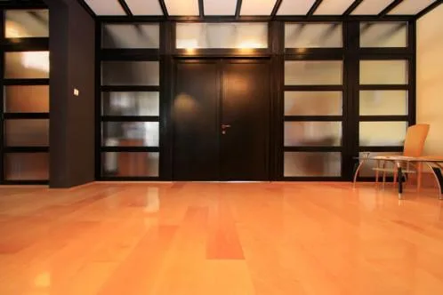 Tamplarie din lemn stratificat cu geam termopan - Ramnicu Valcea