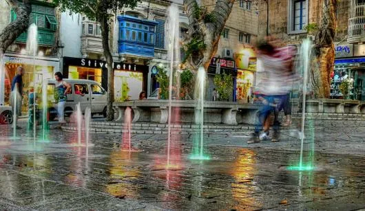 Cluj -Napoca - Fantani arteziene dinamice - muzicale