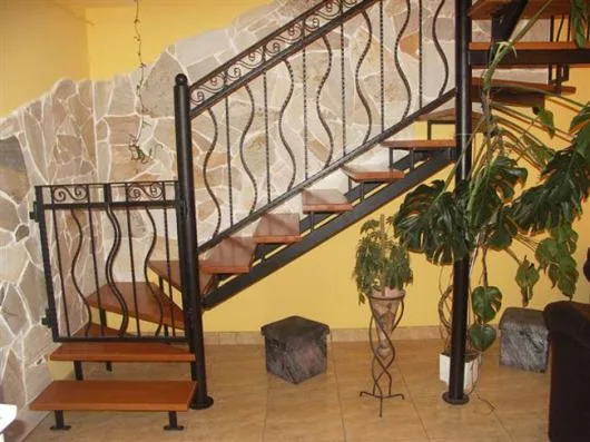 Elemente fier forjat Bihor