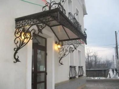Voivodeasa / Suceava - Garduri - porti - balustrade pentru scari si balcoane,grilaje