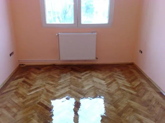 Montaj - raschetat parchet si tamplarie - Brasov